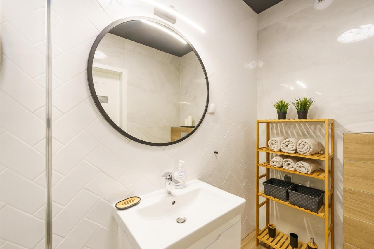 Apartament Brisadelmar Z Bezplatnym Parkingiem Kołobrzeg Esterno foto